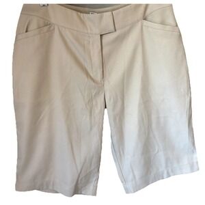 Tail White Label 10 Activewear High Rise Khaki Bermuda Golf Shorts Womens Resort